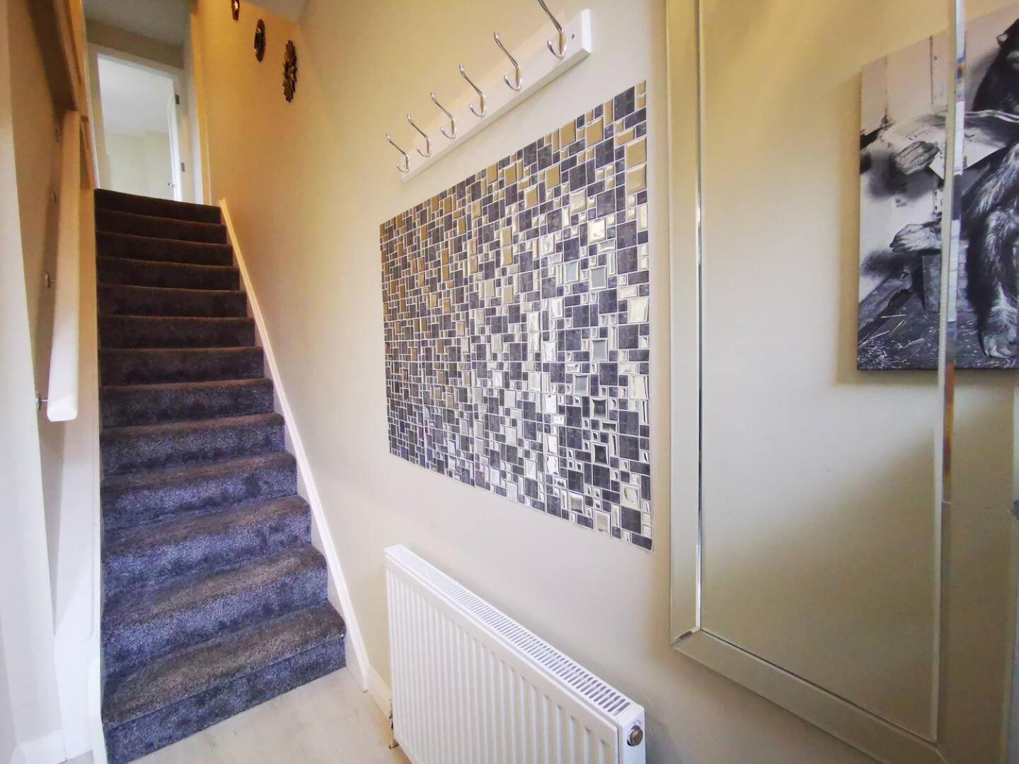 Villa 4Br Modern Botanic House Belfast Exterior foto